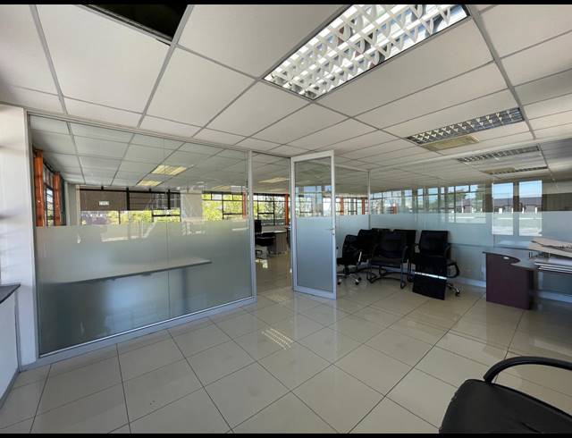 313M² OFFICE TO LET IN RIVONIA